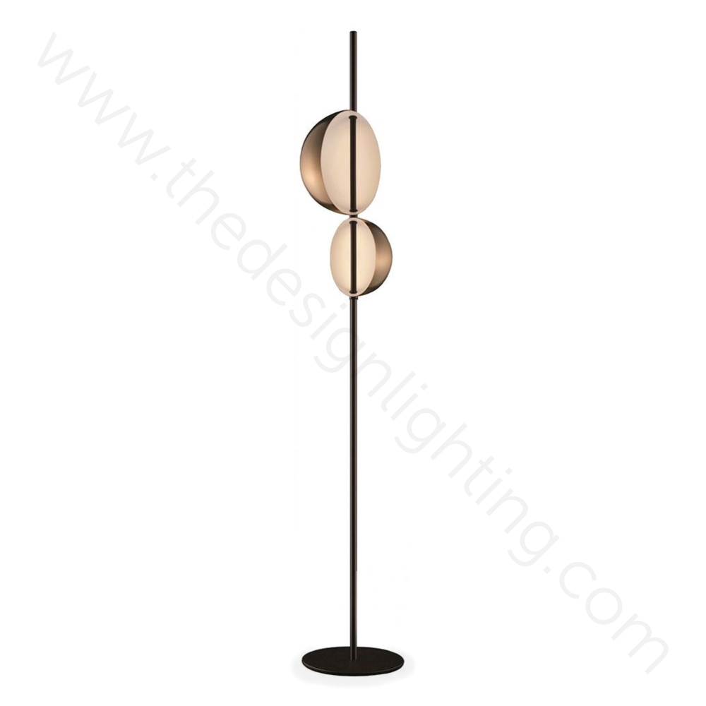 Floor design lamp Superluna by Oluce