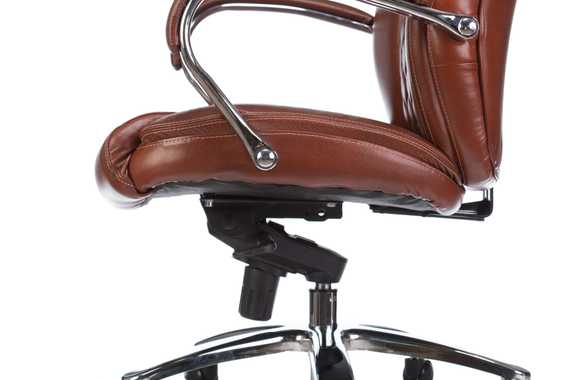 Кресло руководителя Бюрократ T-9924WALNUT светло-коричневый Leather Eichel кожа крестов. металл/дере