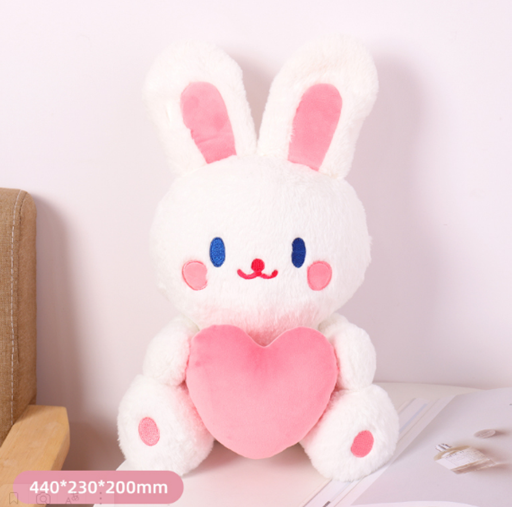Мягкая игрушка Lucky Bunny с сердечком в руках Мягкая игрушка Lucky Bunny с сердечком в руках