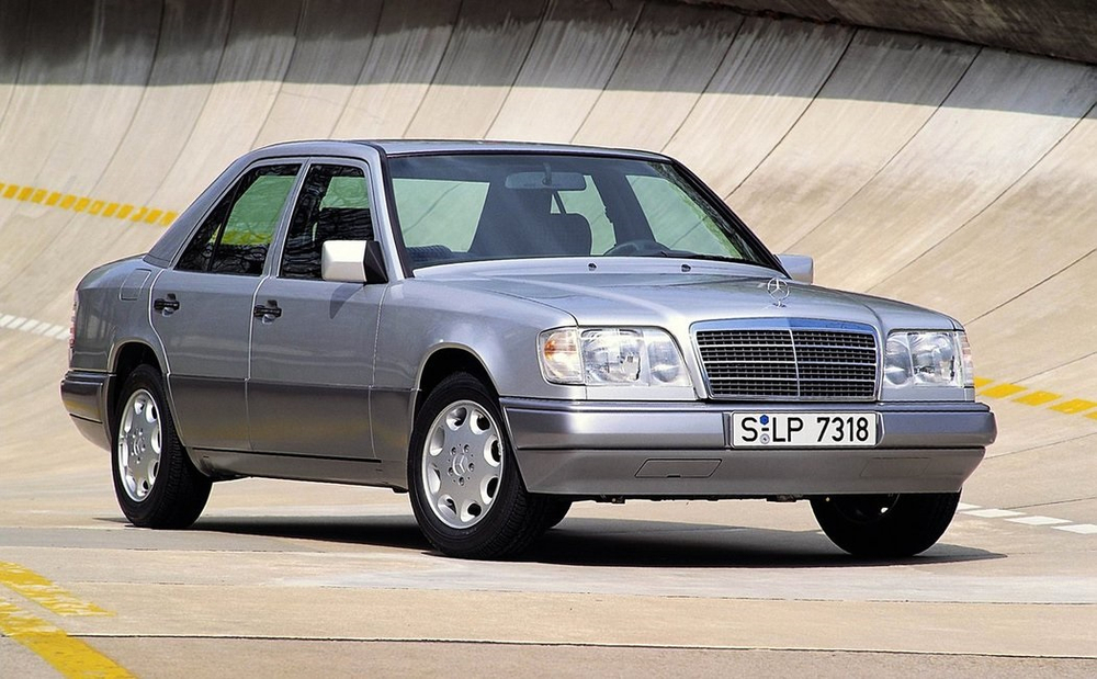 Арка правая Mercedes W124 1984-1993 (Potrykus) седан