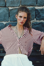 РУБАШКА В ПОЛОСКУ С ПЫШНЫМИ РУКАВАМИ — ZARA