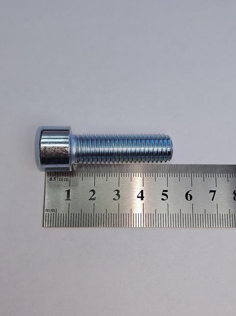 12х40 ОЦ. Винт П/Р с внут.шестигр. к.п.8.8 DIN912 (30 шт)