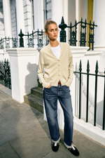 КАРДИГАН С V-ОБРАЗНЫМ ВЫРЕЗОМ — ZARA