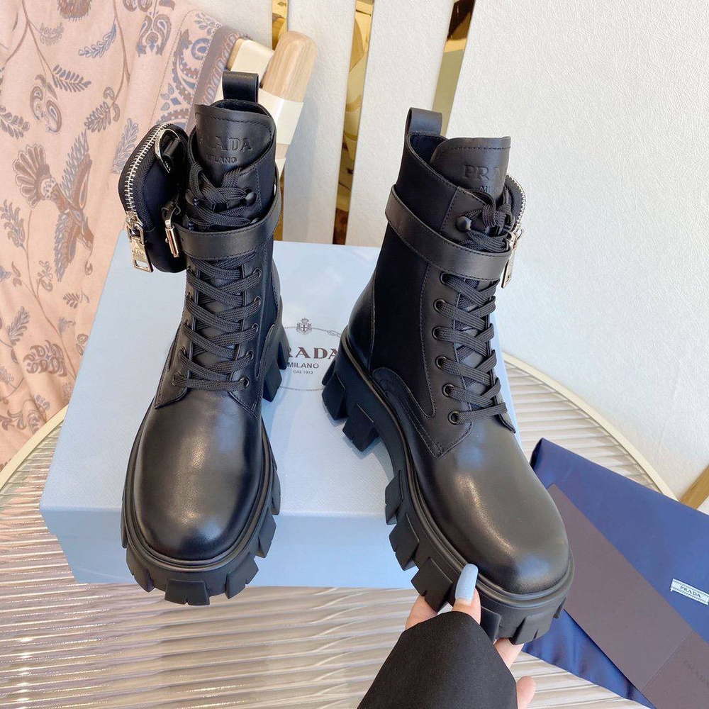 Ботинки Prada