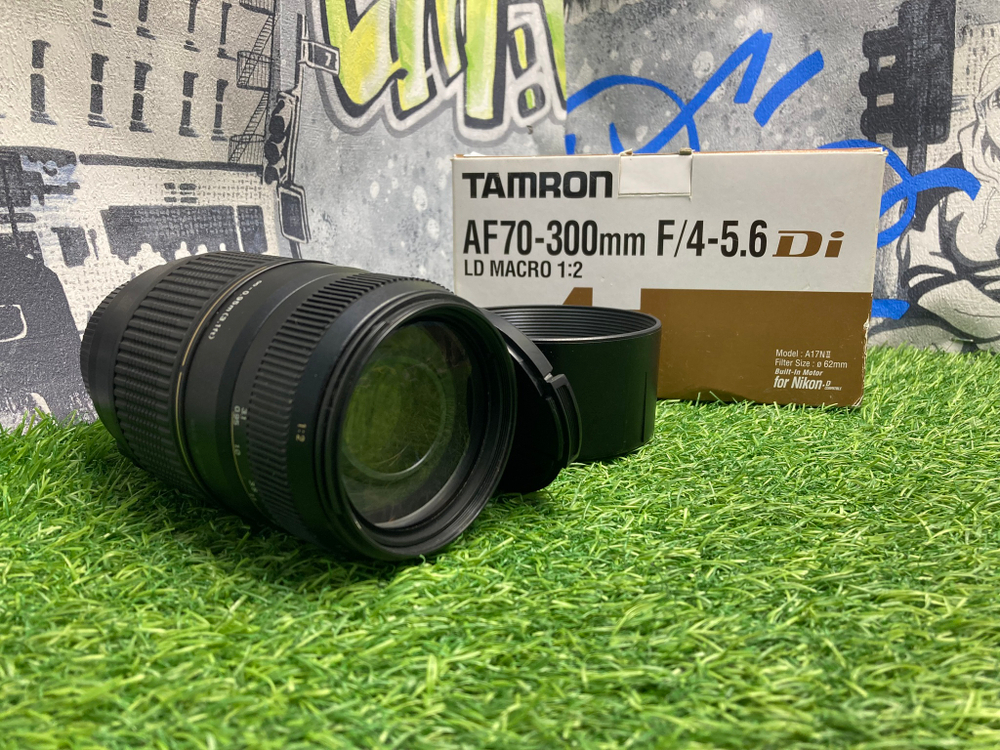 Tamron AF 70-300mm 4-5.6 Di LD Macro Nikon