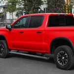 Электрические боковые пороги для Chevrolet Silverado 1500 и 2500 Crew Cab 2019-2025