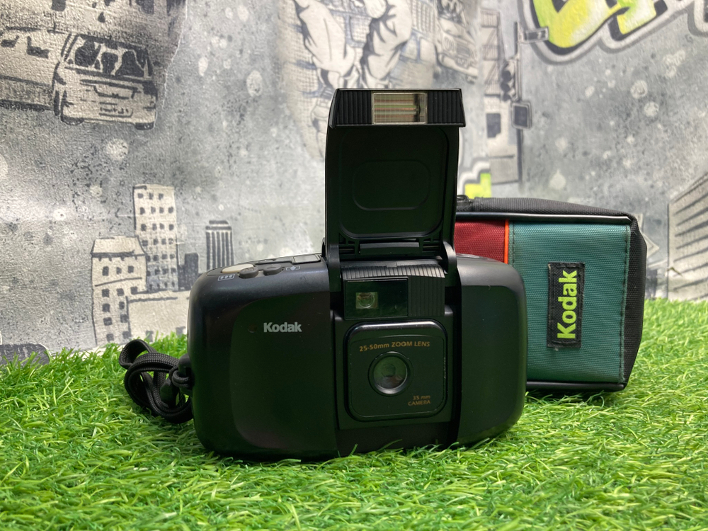 Kodak Cameo Zoom Plus Camera 25-50mm