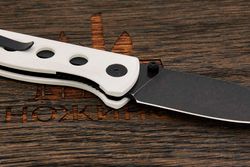 Нож складной QSP QS150-G2 Canary Folder, клинок 72мм, сталь Sandvik 14C28N BW, рукоять G10 белый
