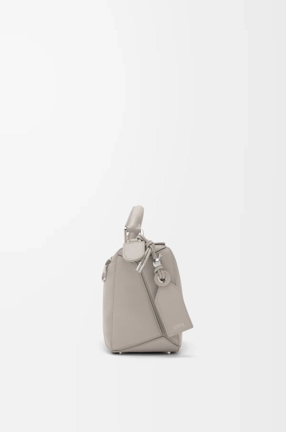 Loewe Маленькая сумка натуральной кожи, светло-серый