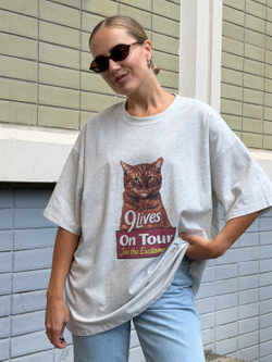 Футболка 9 lives серый меланж