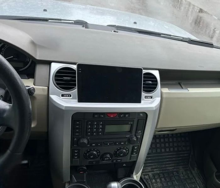 Магнитола для Land Rover Discovery 3 2005-2009 (закругленные углы) - FarCar BM9-2K-9603B монитор 9.5" 2K QLED на Android 14, Быстрая, CarPlay, 4G SIM-слот