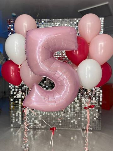 Розовые воздушные шары для девочки 5 лет №13