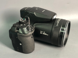 Nikon Coolpix P900