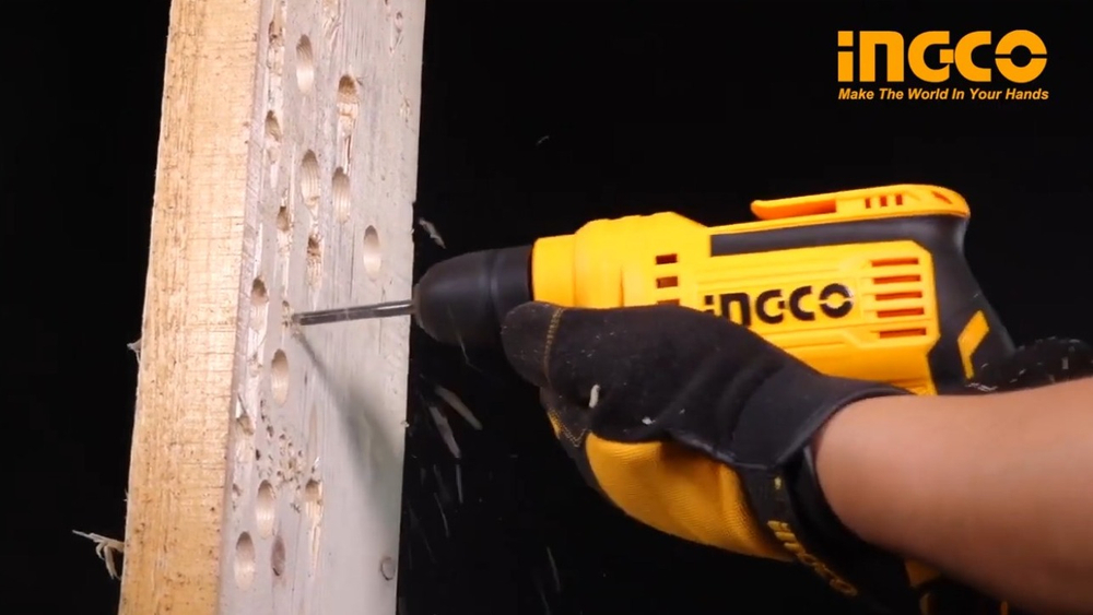 Электрическая дрель INGCO ED500282 INDUSTRIAL 500 Вт 1-10 мм