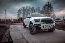 Бампер силовой передний BMS ALFA для Тойота Тундра 2007-2013
