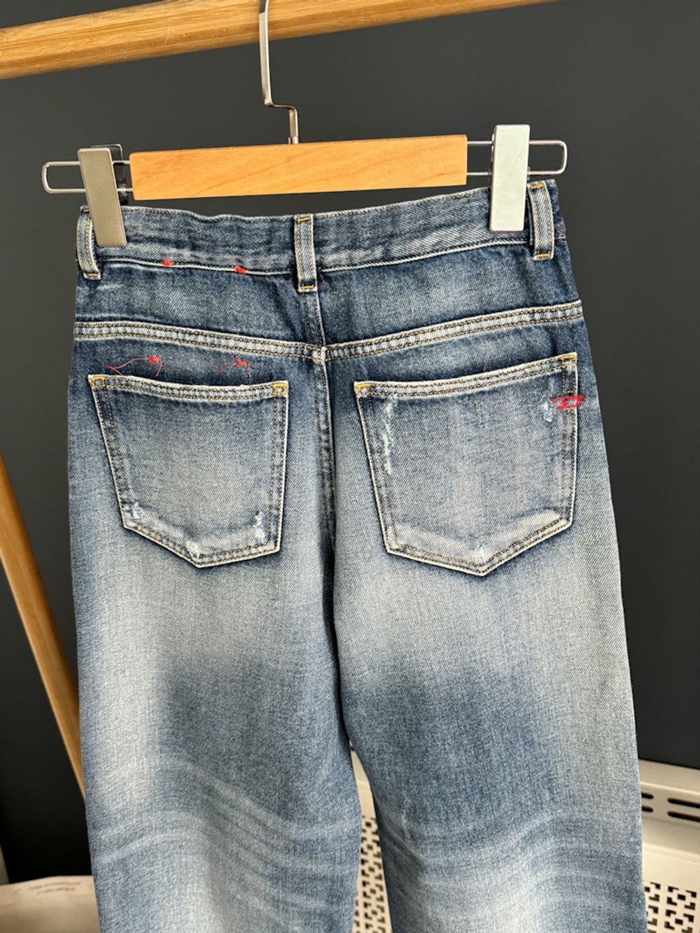Джинсы Diesel, 152