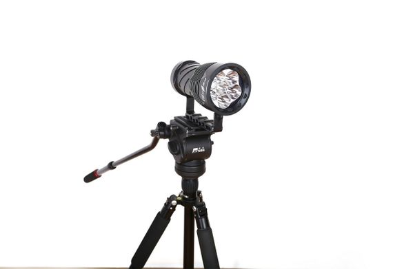 Фонарь Ferei W172II CREE XM-L2 холодный свет
