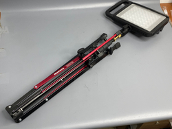 Manfrotto LYKOS Bi-Color LED + штатив