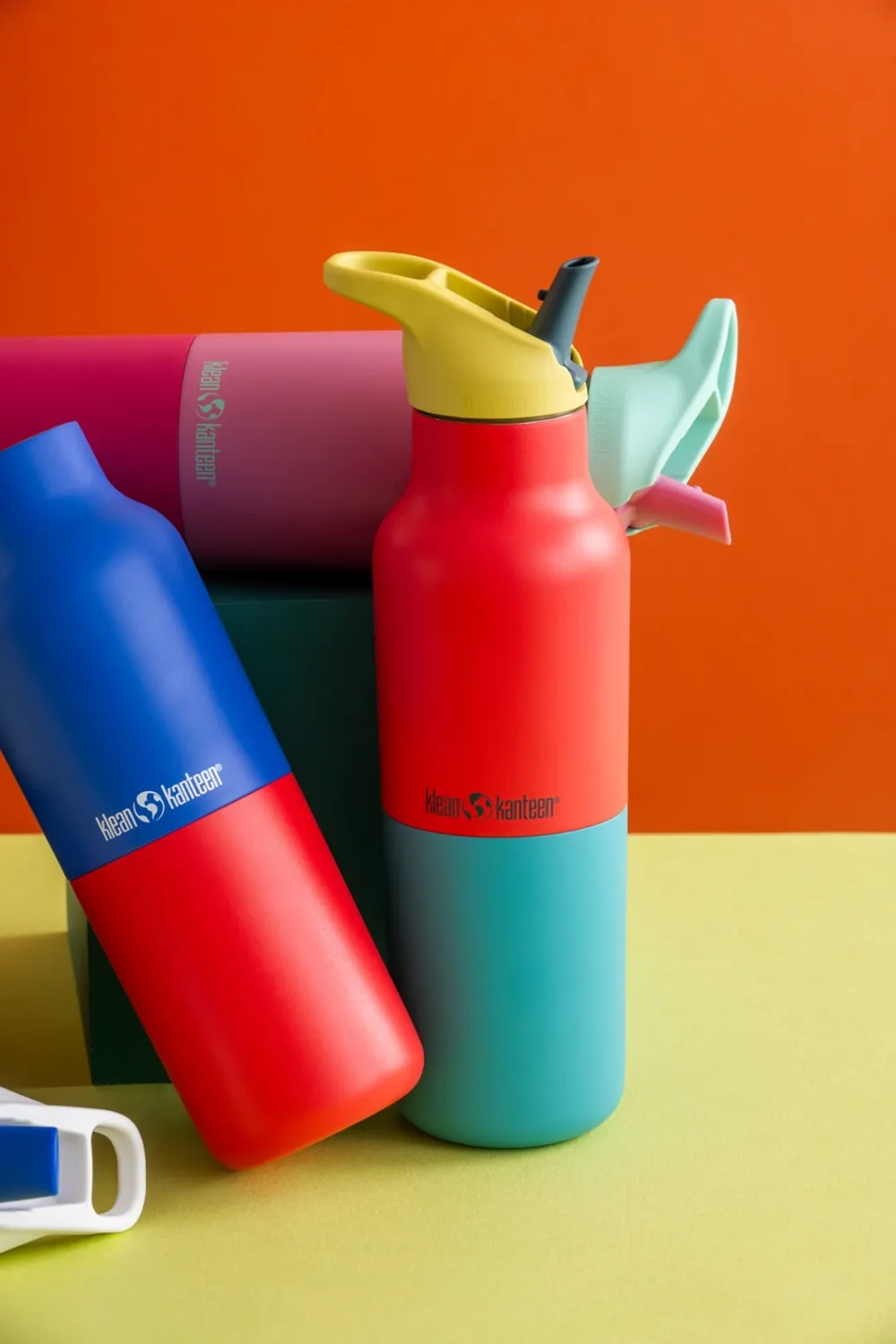 Термобутылка Klean Kanteen Rise Vac Classic Flip Sport 16oz (473 мл) Cayenne Kaleidoscope