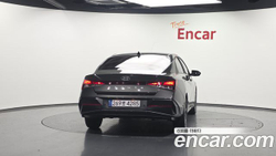 Hyundai AVANTE 1.6 — 2024