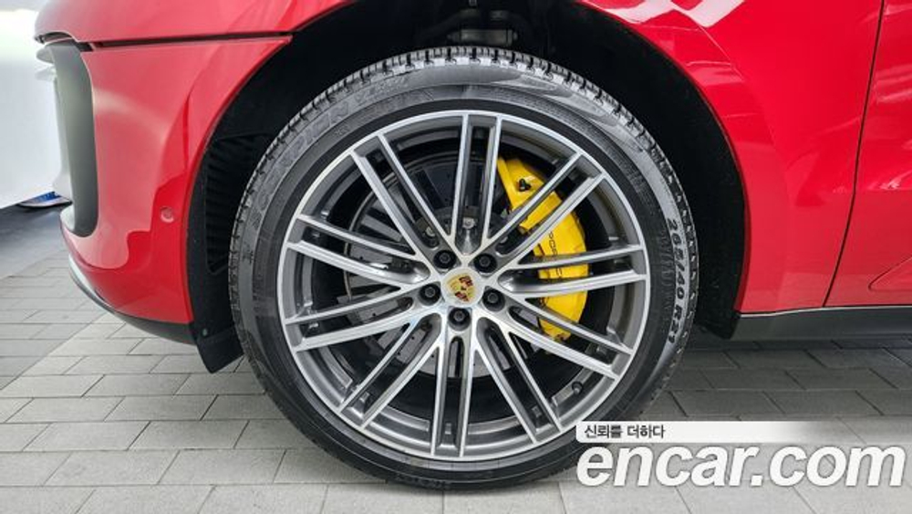 Porsche Macan 2.9 GTS — 2023