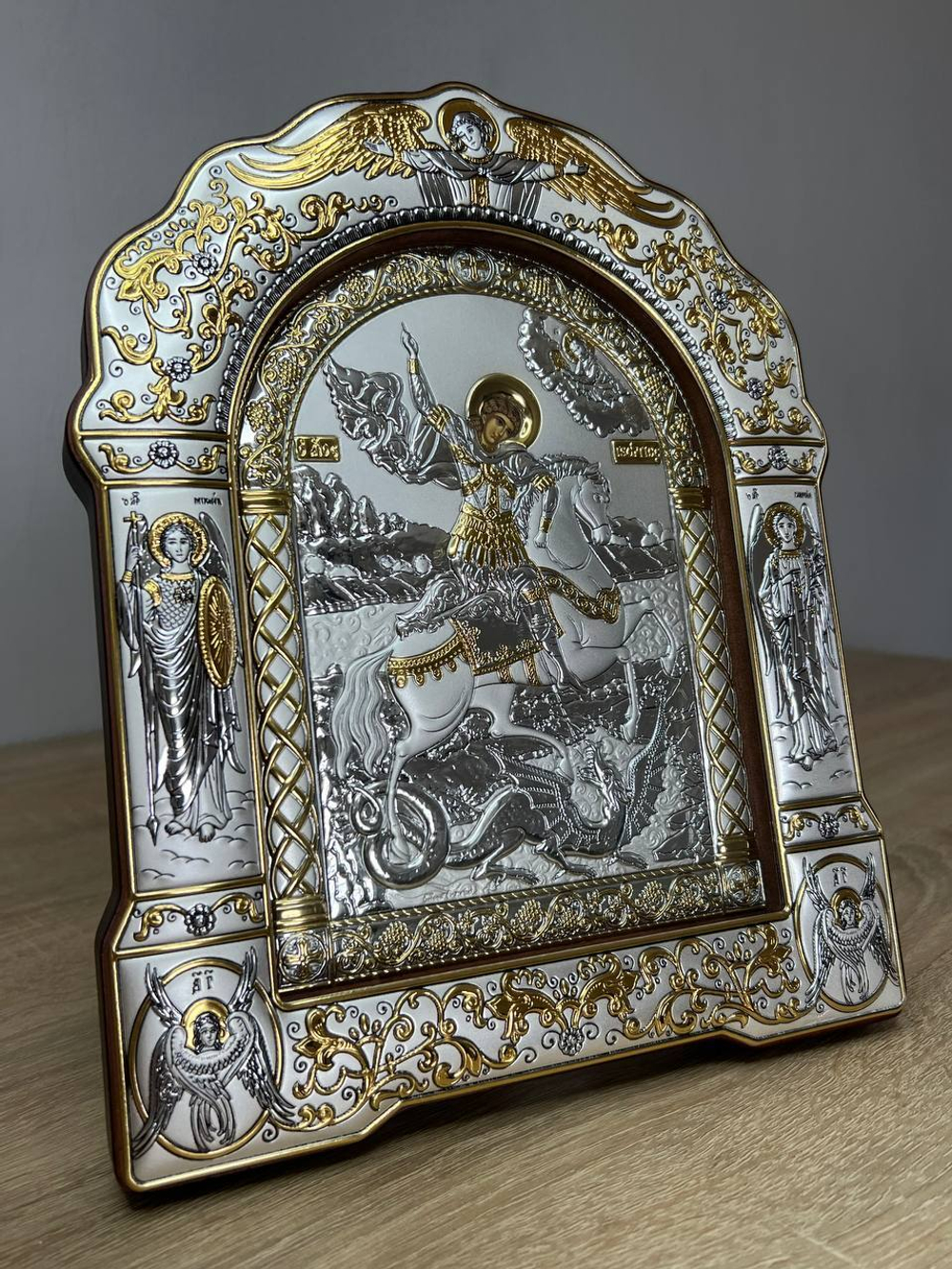 Георгий Победоносец, икона арочная с рамкой под стеклом, красное дерево 167х228