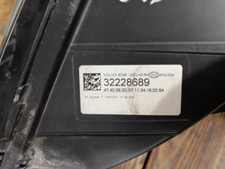 Фара правая LED Volvo XC90 2 19-нв Б/У Оригинал 31655775
