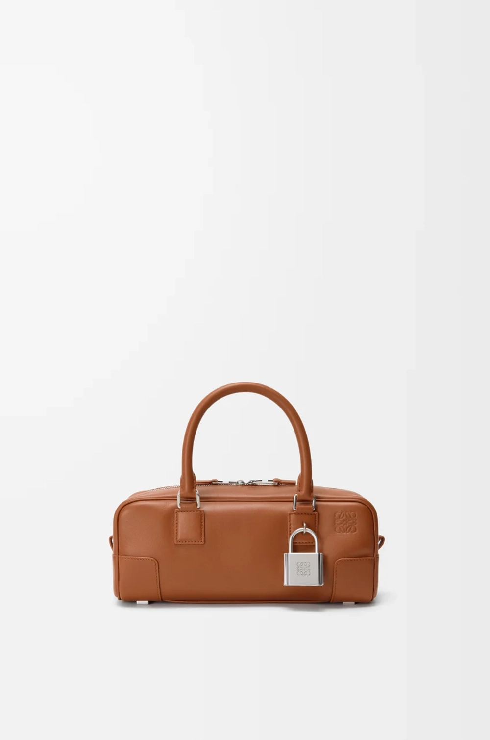 Loewe Укороченная сумка Amazona 23 из блестящей телячьей кожи, светло-коричневый