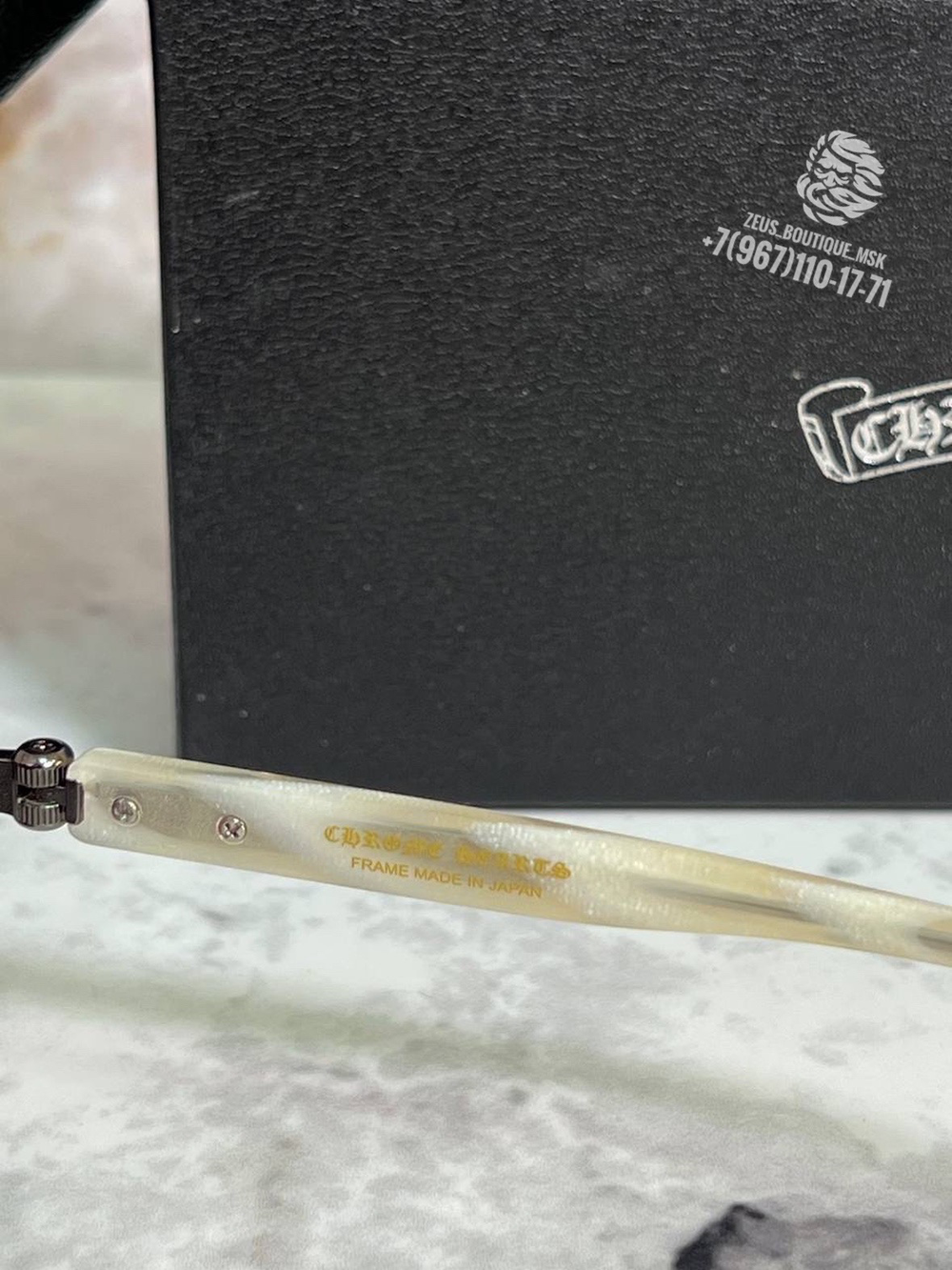 Солнечные очки Chrome Hearts