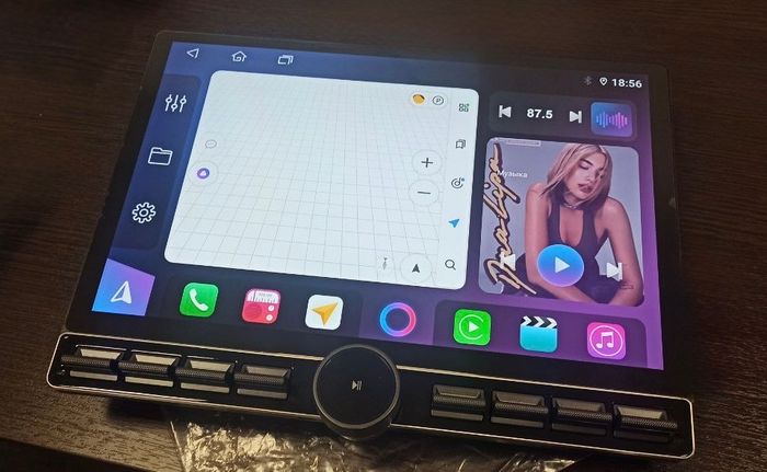 Магнитола в рамку 9/10 с кнопками и крутилкой - Farcar BM904 на Android 13, Быстрая, монитор 13" QLED+2K, CarPlay, 4G SIM-слот