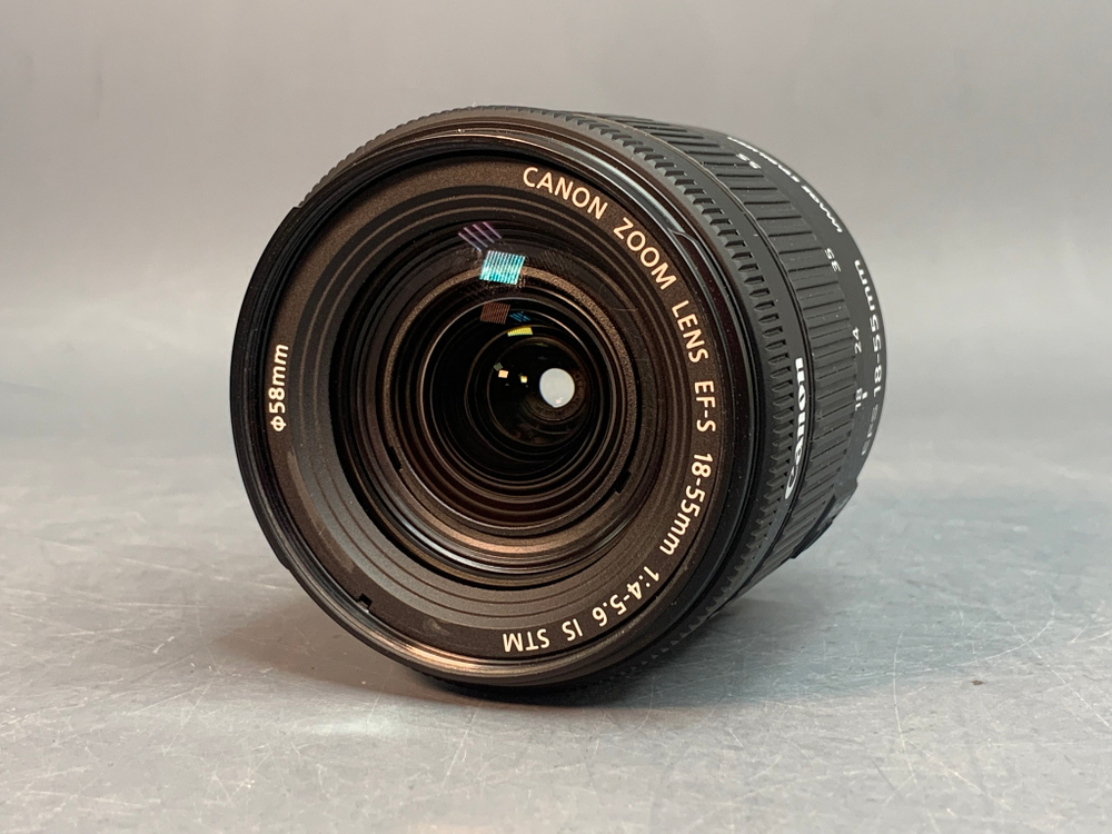 Canon 800D Kit 18-55mm IS STM 625 кадров