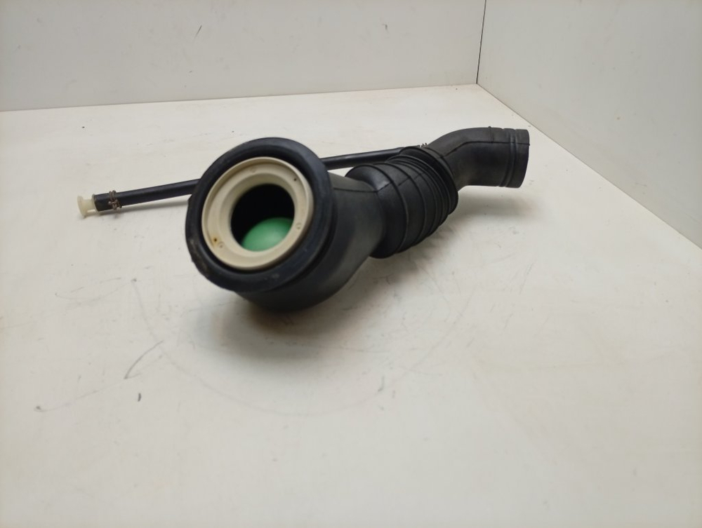 WD54330/02 кт36 Сливной патрубок для стиральной машины Bosch Siemens 118932 б/у