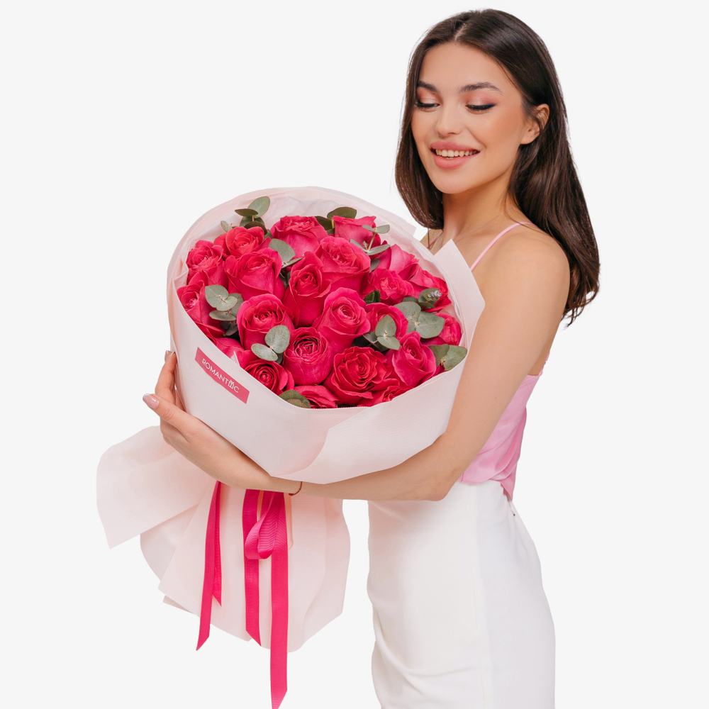 23 розовых роз