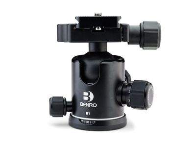 Шаровая штативная головка Benro B1