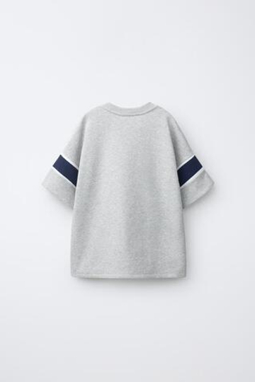 ZARA ФУТБОЛКА С ПРИНТОМ TEAM SIX SEVEN, СЕРЫЙ МЕЛАНЖ