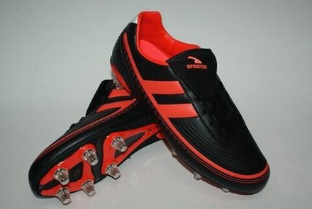 Футбольные бутсы с металлическими шипами SPRINTER BLACK :AX2376-44