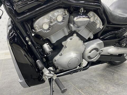 Harley-Davidson V-Rod VRSCAW1130 2004