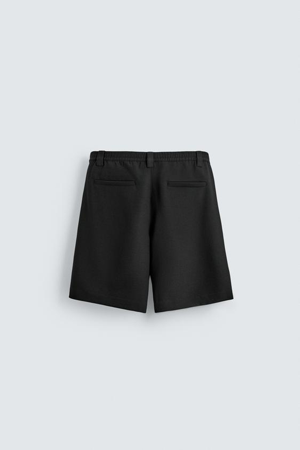 ZARA ШОРТЫ RELAXED FIT С БОКОВЫМИ СКЛАДКАМИ, ЧЕРНЫЙ