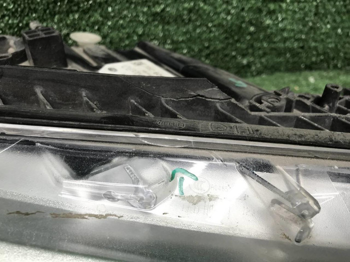 Фара правая BMW 3er F30 (2015-2020) LED