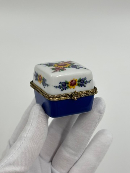Миниатюрная шкатулка/таблетница Del Prado