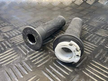 Ручка газа с грипсами Yamaha TDM900 RN08 2002