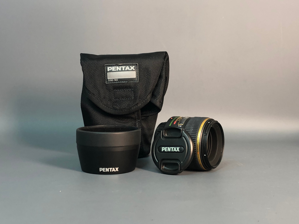 Pentax-DA 55mm 1.4 небольшой скрип при AF