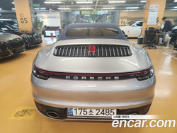 Porsche 911 Carrera 4 Cabriolet — 2024