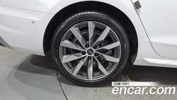 Audi A4 40 TFSI Premium — 2023