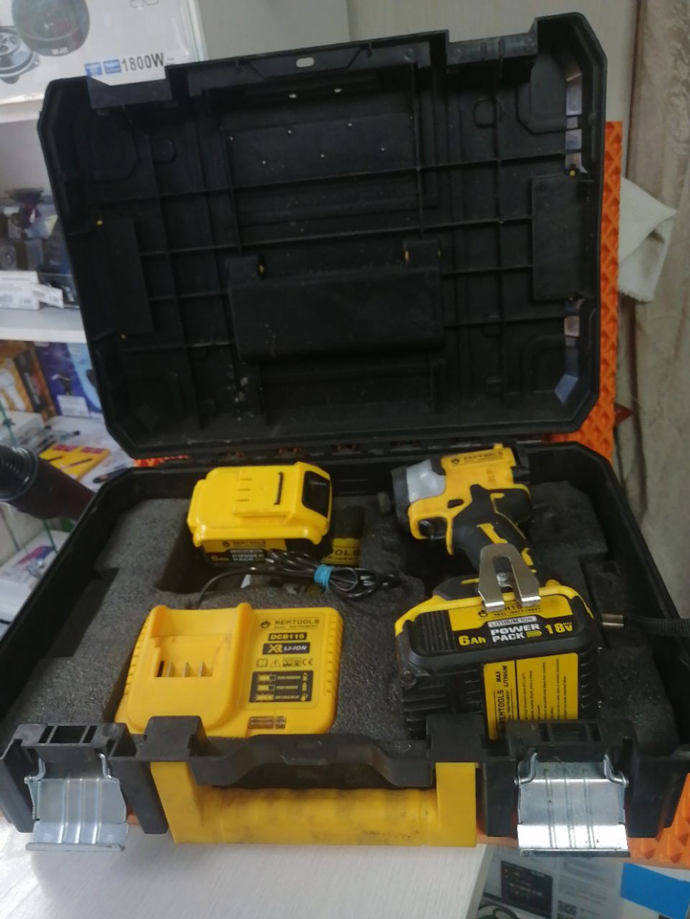 Винтоверт remtools dcf850