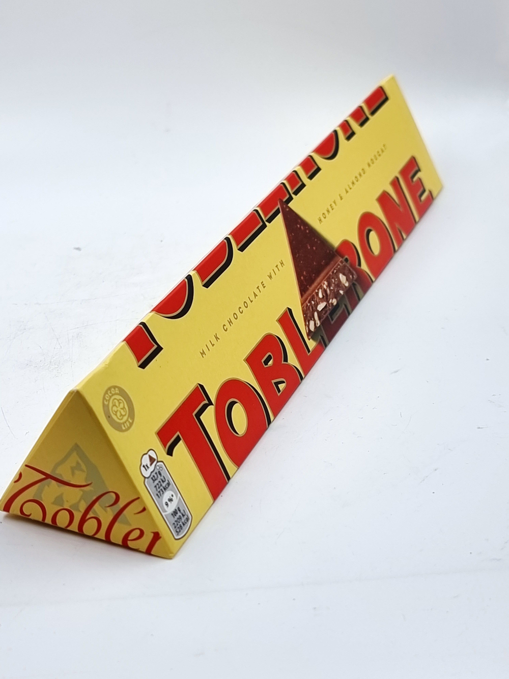 Швейцарский молочный шоколад Toblerone 360 г (Швейцария)