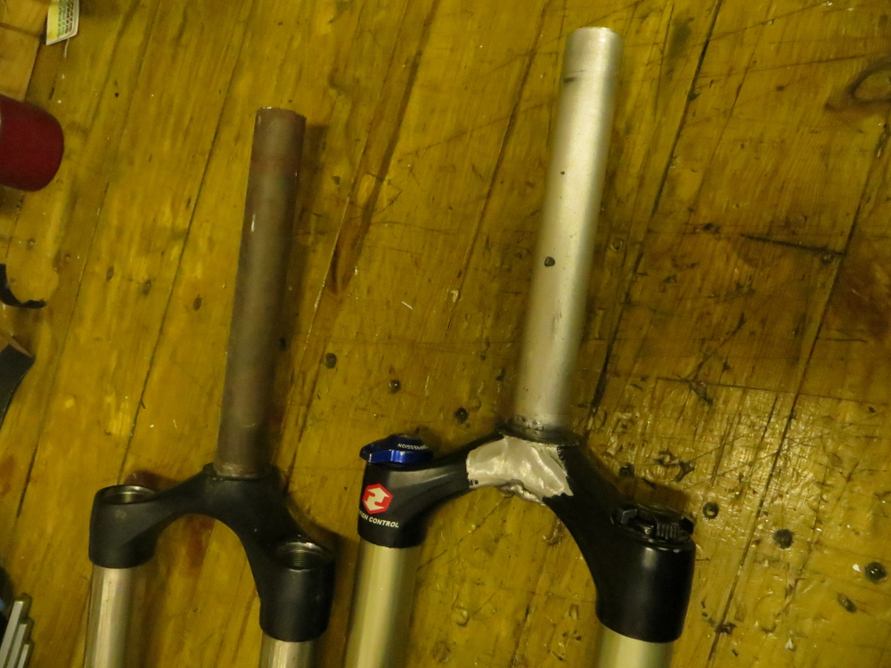 Вилка для экстремальной езды Rock Shox Argyle + запчасти