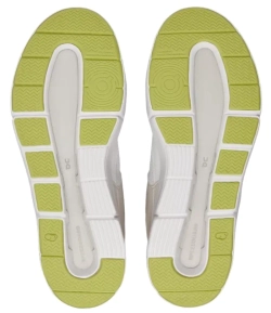 Женские кроссовки On The Roger Clubhouse Women - sand/zest