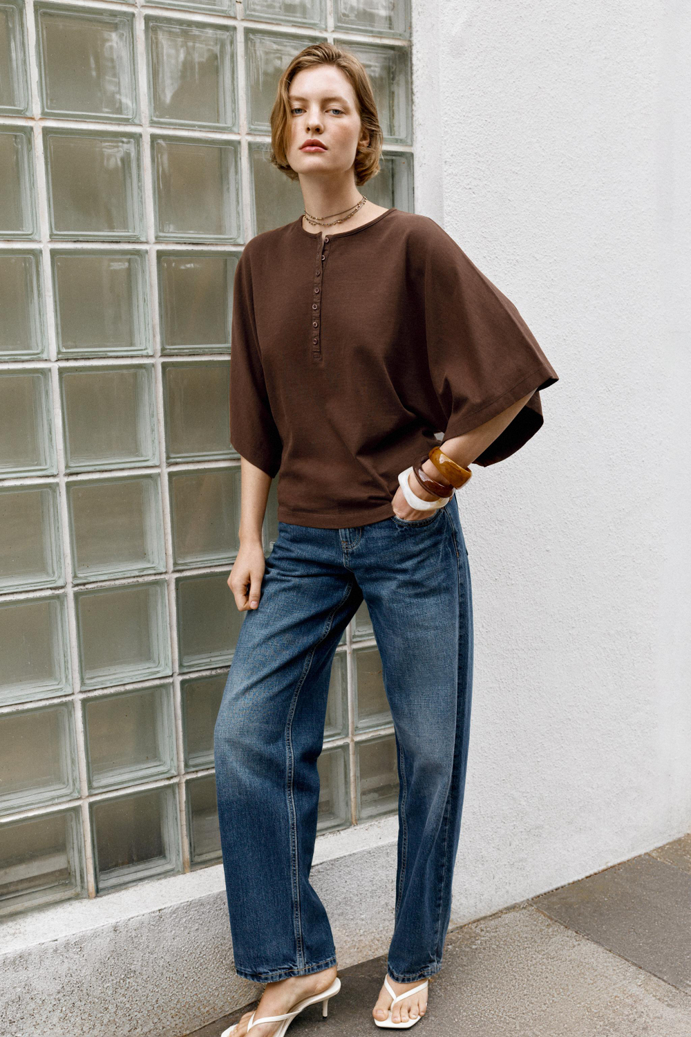 ФУТБОЛКА С ВОРОТНИКОМ ХЕНЛИ — ZARA