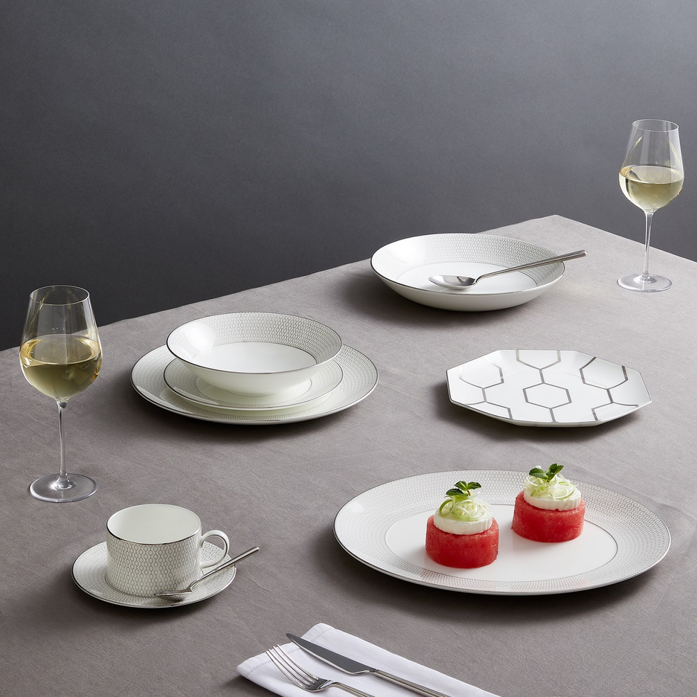 Wedgwood Gio Platinum 24 см глубокая / тарелка для пасты 1063175